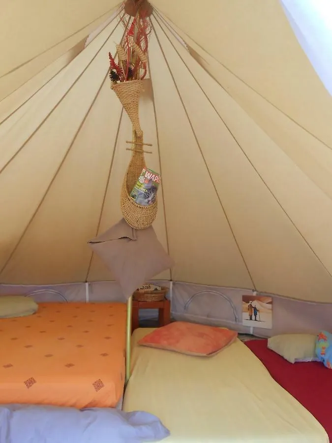 Campsite Les Soleillas Pour Votre Zen'Ittude Chalencon