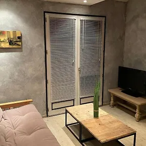 Duplex, à 10 Min De Là Frontière, Appartement