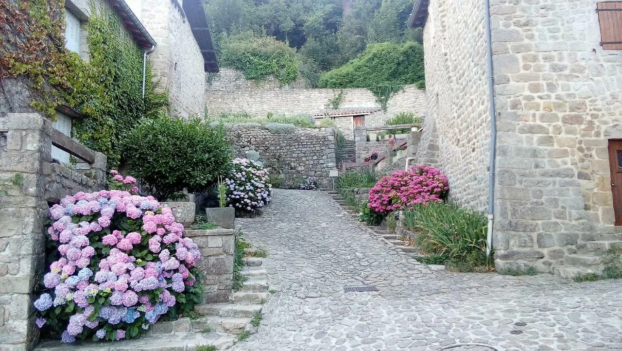 Les Soleillas Pour Votre Zen'Ittude Chalencon Campsite